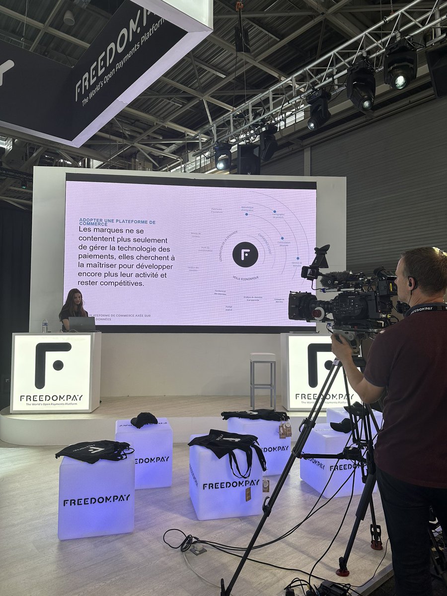 laetitiadea's tweet image. En direct du stand de Freedom pay « the World’s open Payments Platform » 
@freedompay 
#iim #Parisretailweek #PRW #paymentsplatform