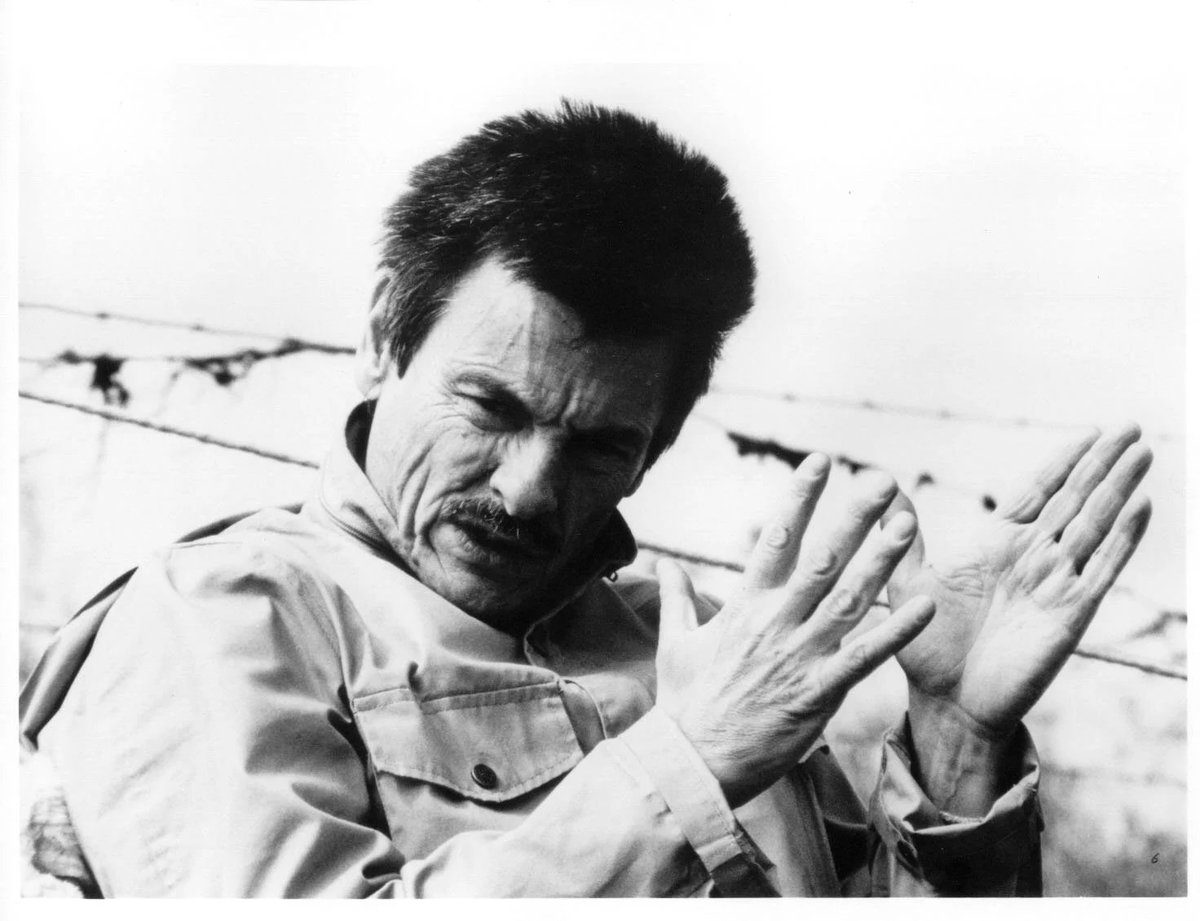 zarandillo's tweet photo. "What is art? (...) Like a declaration of love: the consciousness of our dependence on each other. A confession."   

Andrei Tarkovsky. https://t.co/6W5hqZJYEt