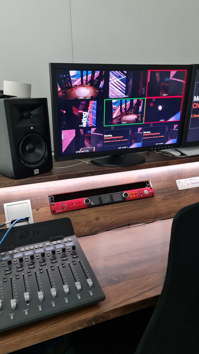 H-2 avant la prise de parole de notre DG <a href="/Cheydema/">Christel Heydemann</a>, derniers réglages et mises au points pour une émission qui répondra aux questions de tous salariés <a href="/orange/">Orange</a>   à travers le monde. #Live #ProudtobeOrange