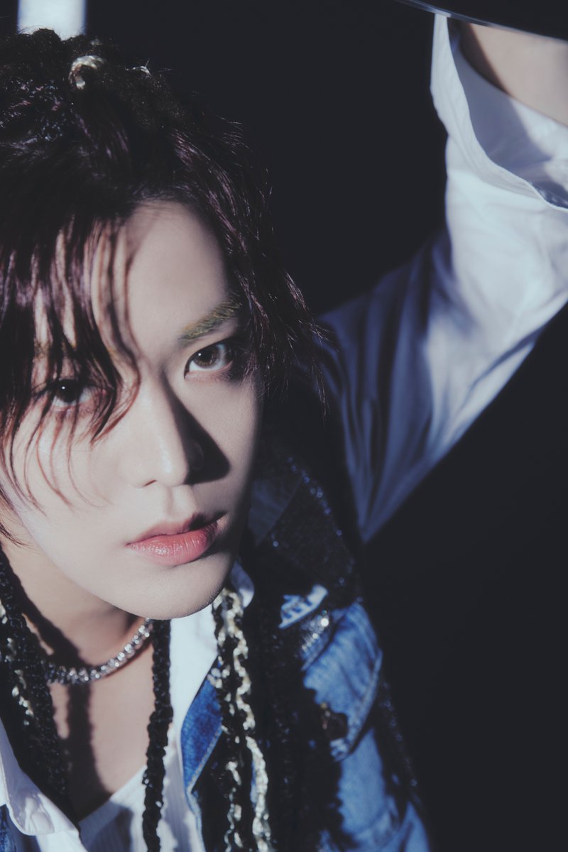 NCTsmtown_127's tweet photo. ‘Fact Check’ Chandelier ver.
#YUTA

【Fact Check - The 5th Album】
➫ 2023.10.06 1PM (KST)

💿Pre-save&amp;add
https://t.co/FGkcm3BZC7

#NCT127 #FactCheck #不可思議
#NCT127_FactCheck
#NCT127_FactCheck_불가사의
#FactCheck_불가사의_不可思議 https://t.co/s8KOfzbkLK