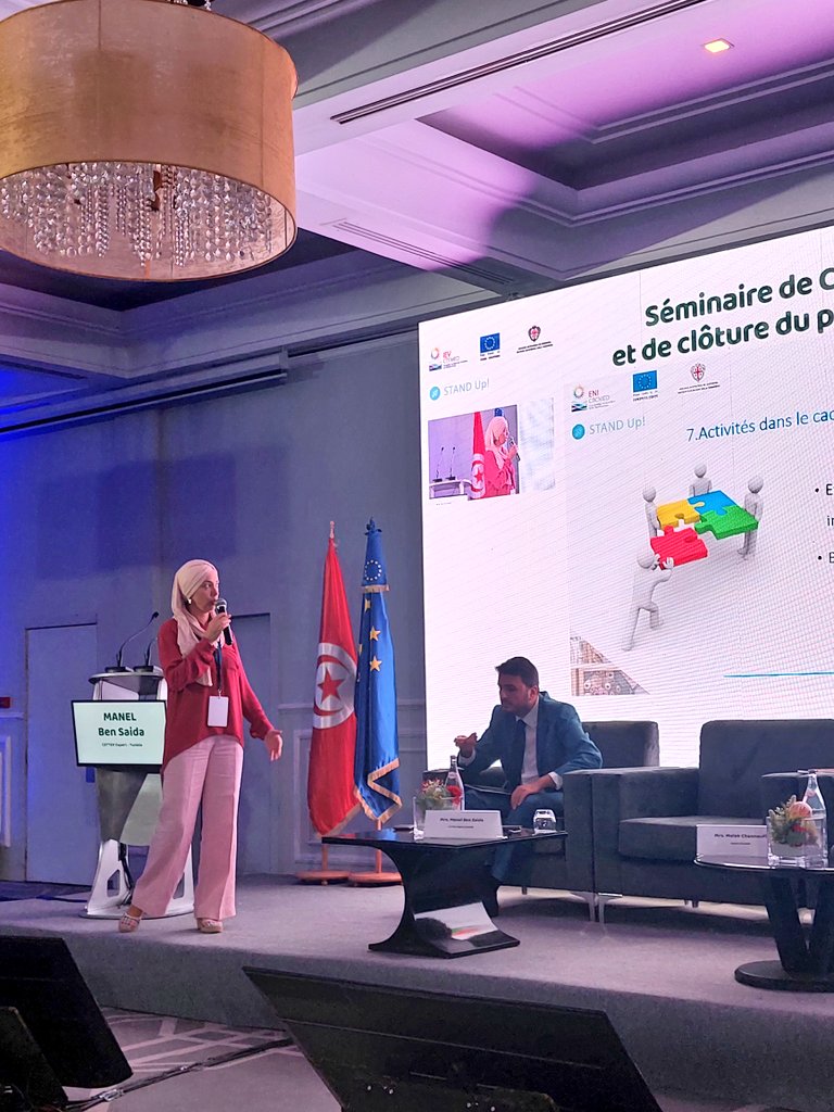 STAND Up! tweet media