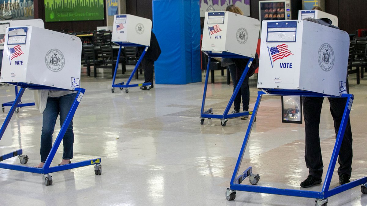 The Hill tweet media