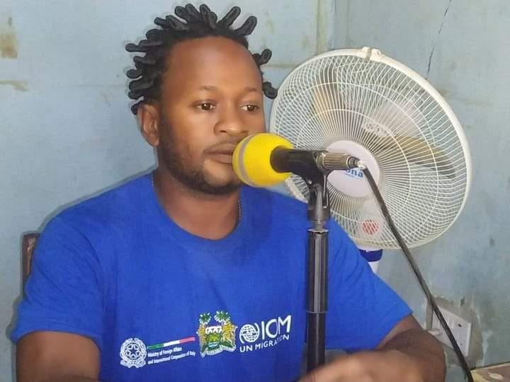 Salone makes me feel young. Europe hustle makes me feel mature. Last night audio live right now on AudioMack
audiomack.com/mos-b/song/las…

<a href="/IOMSierraLeone/">IOM Sierra Leone</a> <a href="/ALFREDFORNAH1/">Alfred Fornah</a>  <a href="/Christo25368370/">Christos Christodoulides</a> <a href="/freetown/">m.kassa</a> <a href="/masiemra/">Osman Benk Sankoh</a> <a href="/USEmbFreetown/">USEmbassyFreetown</a> <a href="/yakisawyerr/">Yvonne Aki-Sawyerr OBE</a>