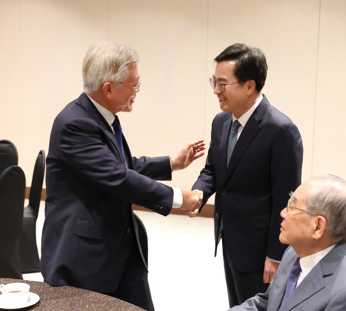 김동연 tweet media