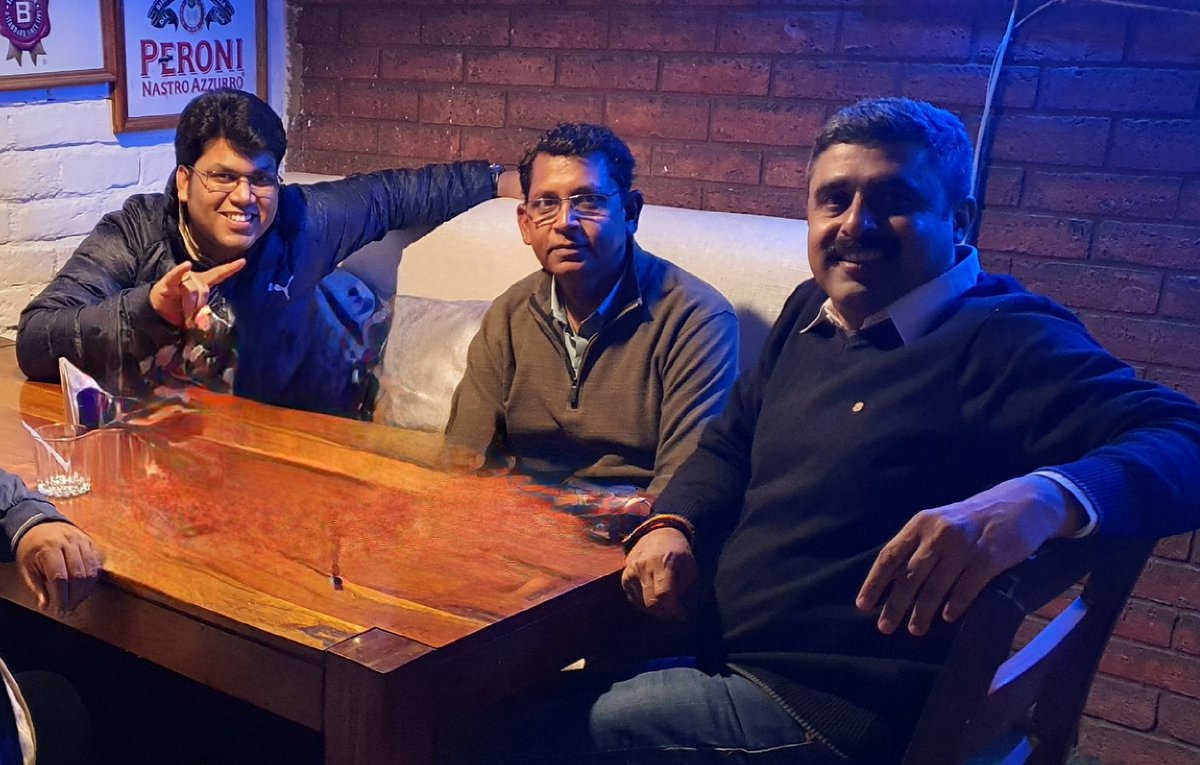 मेरे भाई <a href="/manojmathur_/">Manoj Mathur</a> अभी नहीं जाना था ... तुम याद आओगे