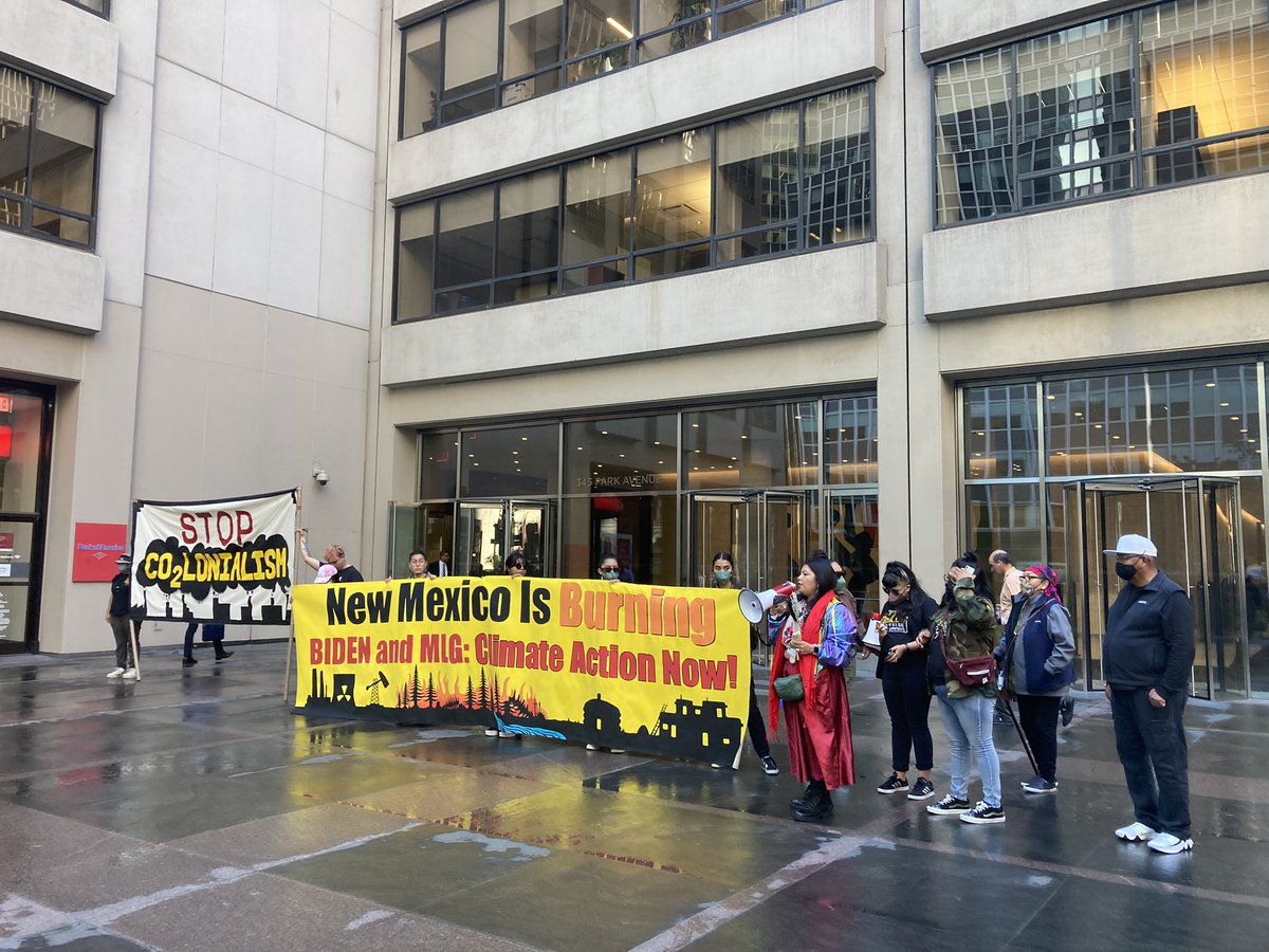 🙌 Powerful New Mexican activists speaking out to #EndFossilFuels and demand #NoFalseSolutions 🌍✊