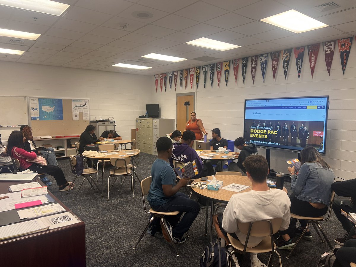 Thank you to <a href="/StMarysMD/">St Mary's College MD</a> for the visit today!