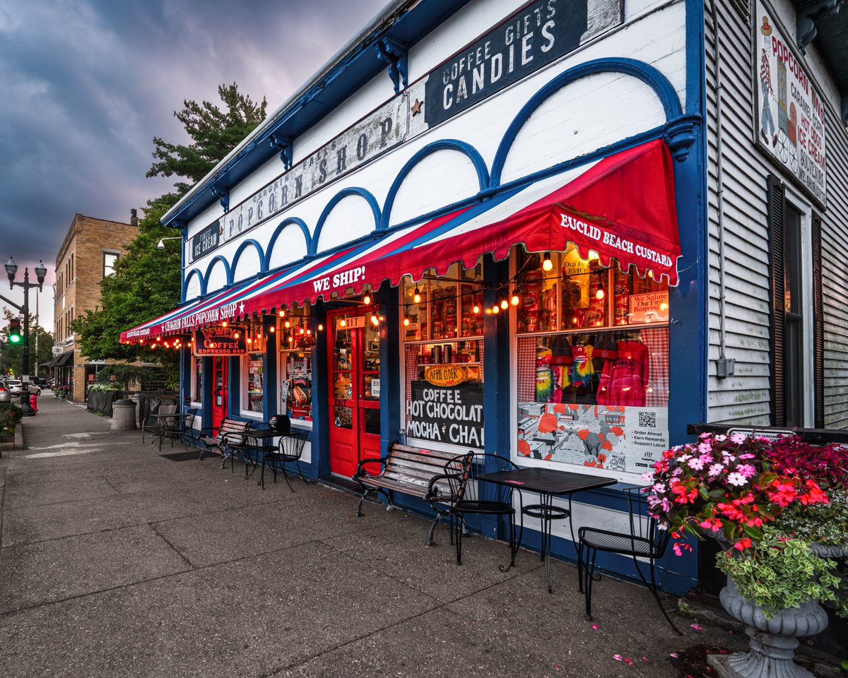 Chagrin Falls Popcorn Shop.