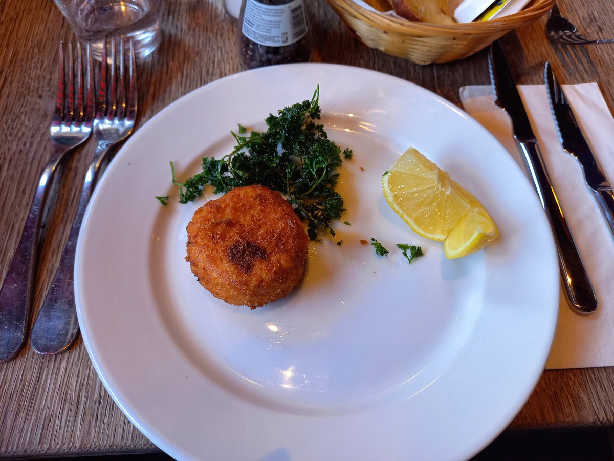 Gastronomie belge : persil frit, carbonade flamande et croquette au fromage dur la grande place de Bruxelles. <a href="/lhgbesancon/">Lettres histoire géographie académie de Besançon</a> <a href="/FiletPierre/">Pierre Filet</a> <a href="/CatherineDella3/">Catherine Della-Nave</a> <a href="/DuchanoisG/">DUCHANOIS Gwladys</a> Ce n'est que le début...