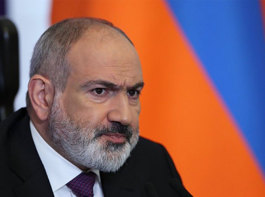 visegrad24's tweet photo. BREAKING:

Armenian PM Nikol Pashinyan:

“Armenia will not go to war with Azerbaijan over Nagorno-Karabakh” https://t.co/RQTiP2KxYv