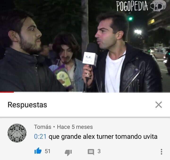 Pogopedia's tweet photo. Alex Turner si Coscu no reaccionaba a los Arctic Monkeys: https://t.co/L8mQ7259u4