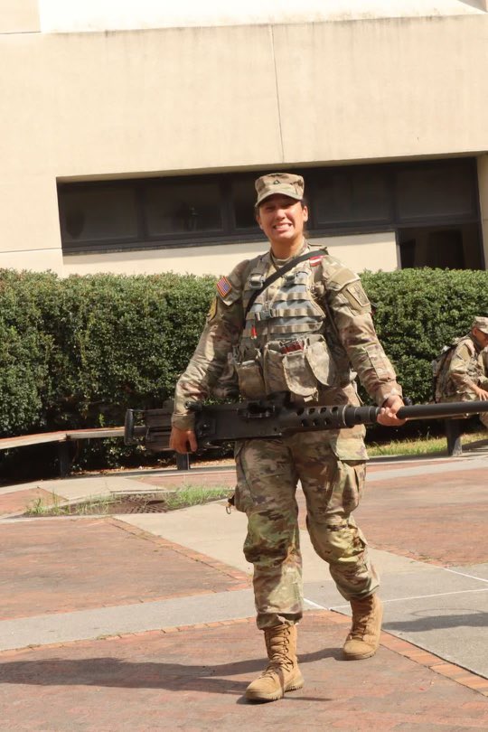 Not all hero’s wear capes, some wear uniforms ❤️