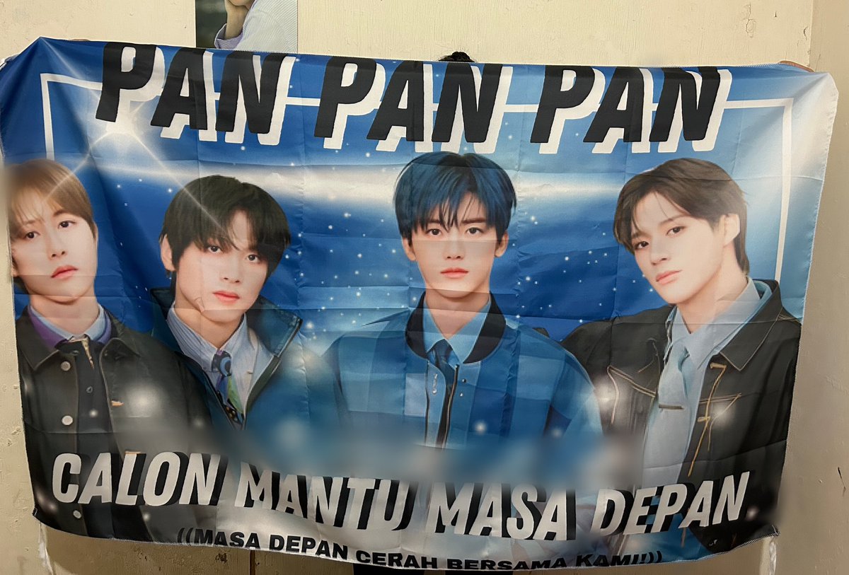 ourmoonshine13's tweet photo. calon mantu masa depan siap menggebrak gbk🤩😎👊 

#SMTOWN_LIVE_2023_JAKARTA #SMTOWN_LIVE_2023_SMCU_PALACE_JAKARTA #SMTOWNinJakarta2023 #SMTOWN2023 https://t.co/Y0ITPDAgVq