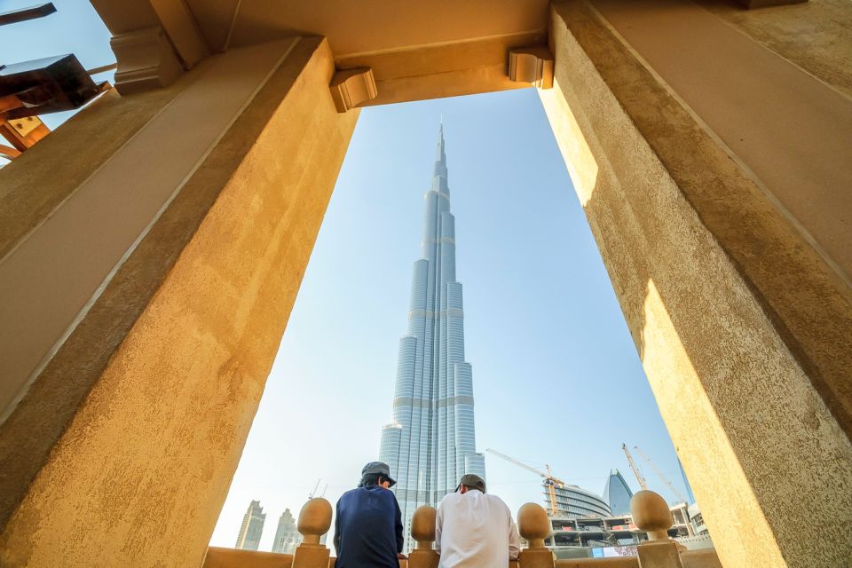 exploreoffcom's tweet photo. Dubai: Aquarium &amp; Burj Khalifa Level 124 or 125 Combo Ticket
#dubai #Traveler #TravelYourWay #Dubaigirls #VisitDubai #BurjKhalifa #BurjAlArab
https://t.co/p3SrhyOtGJ https://t.co/3x5sGJY1aj