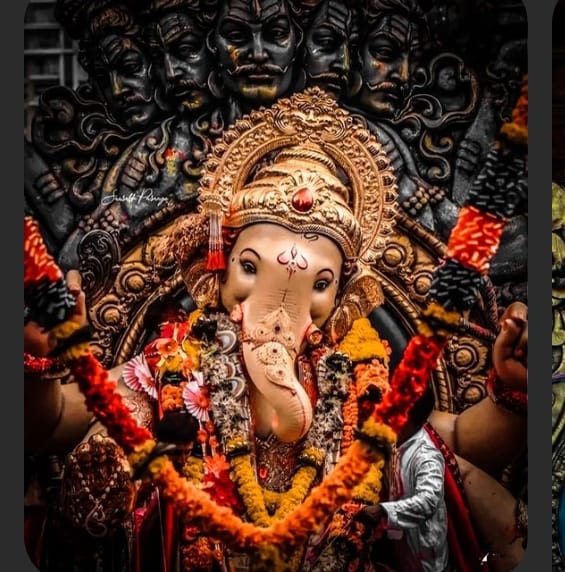 नए कार्य की शुरुआत अच्छी हो
हर मनोकामना सच्ची हो
गणेश जी का मन में वास रहे
इस गणेश चतुर्थी आप अपनों के पास रहें
गणेश चतुर्थी की शुभकामनाएं!