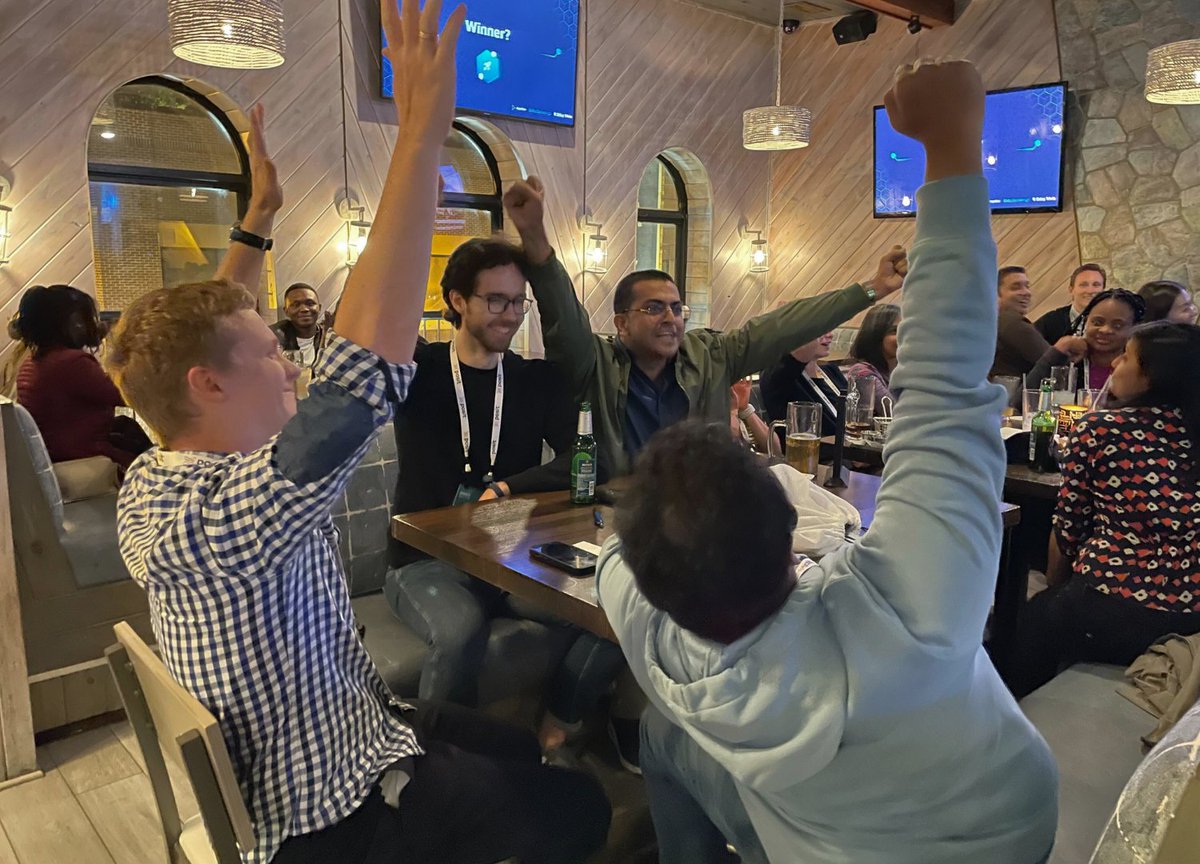 It was truly a night to remember! Thank you to everyone who joined our #ShinyGathering. It was a blast having you around. And of course, huge congrats to our R Shiny Trivia winners!🚀
Don't forget to visit our booth at posit::conf to connect and explore more about Shiny magic! 🪄