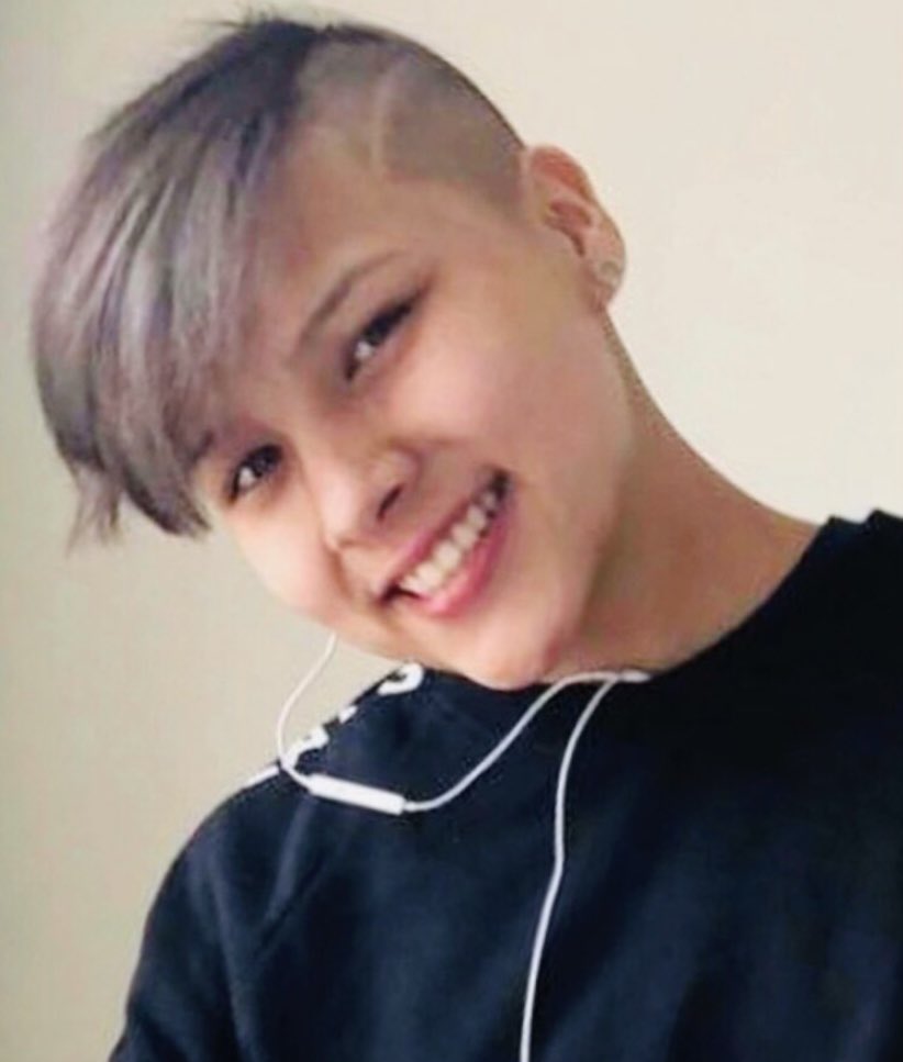 She was only 16 when a Winnipeg police officer shot and killed my baby still waiting on the inquest and staying hopeful for public inquiry in the her murder
#JusticeForEishiaHudson