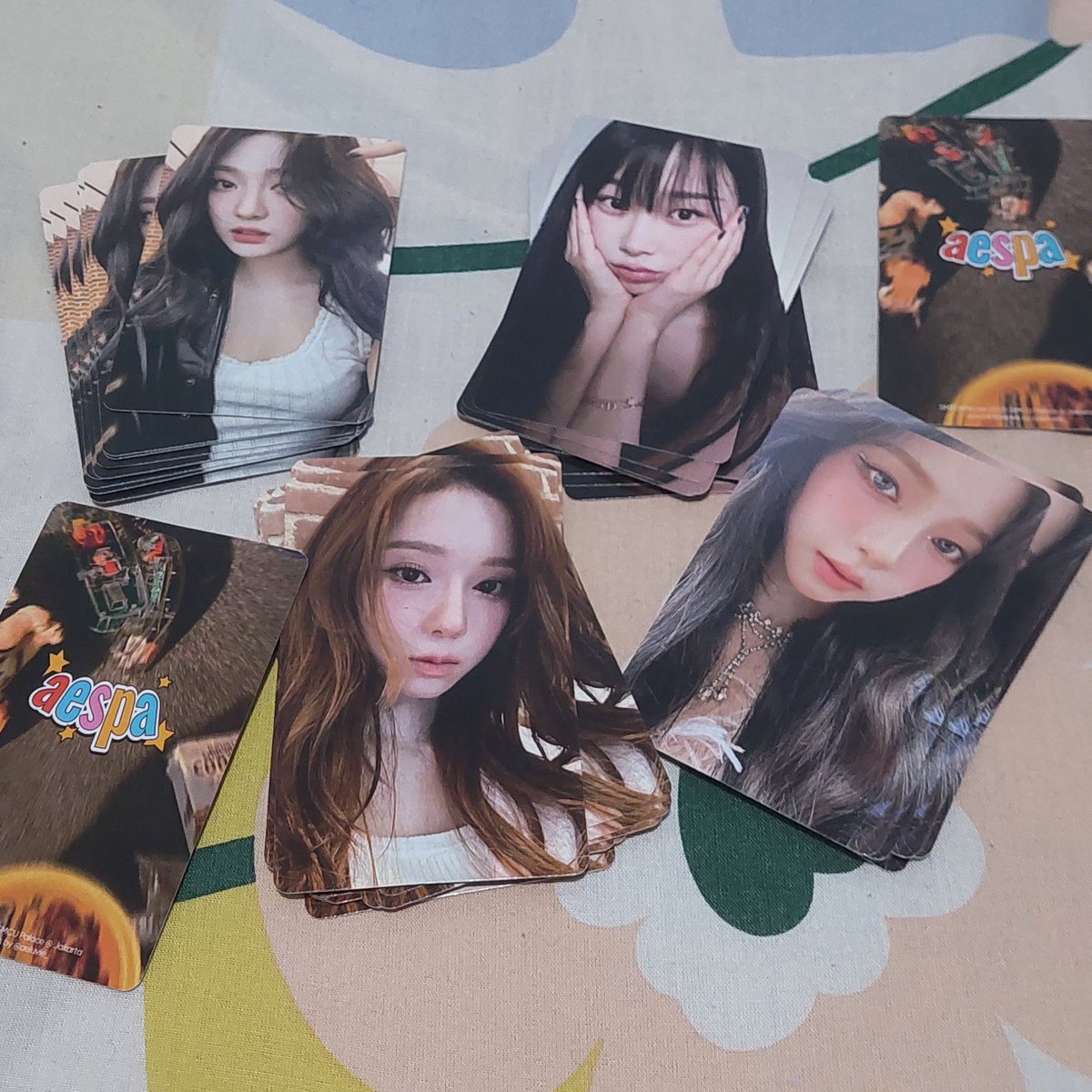 yapybaraa's tweet photo. < preview >

SMTOWN Live 2023 Jakarta Freebies
[ aespa ]
By @aeluvie_ 

#SMTOWNJAKARTA2023 
#SMTOWN_LIVE_2023_JAKARTA https://t.co/t7MUontdr2