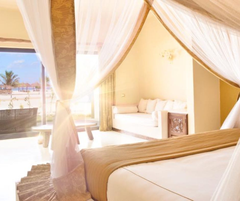 ZanzibarExp's tweet photo. 𝗚𝗼𝗹𝗱 𝗭𝗮𝗻𝘇𝗶𝗯𝗮𝗿 𝗕𝗲𝗮𝗰𝗵 𝗛𝗼𝘂𝘀𝗲 &amp; 𝗦𝗽𝗮

Located on Kendwa Beach, Gold Zanzibar Beach House &amp; #Spa offers a tranquil and idyllic escape. The resort's #luxurious rooms and suites feature contemporary design and stunning sea #views. https://t.co/uuRGyQIEFm