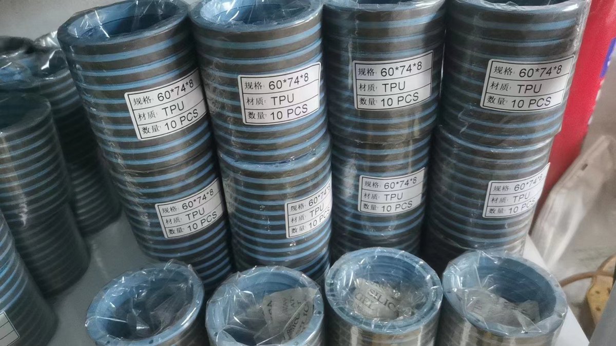 hongyuoilseal's tweet image. Another shipment of hydraulic cylinder seals to our client in Eastern Europe
Email：sales@hongyu-oilseal.com 
WhatsApp: 193 3192 0067
#Orings #oilseal #oilseals #seal #hydrauliccylinderseals #shipment
