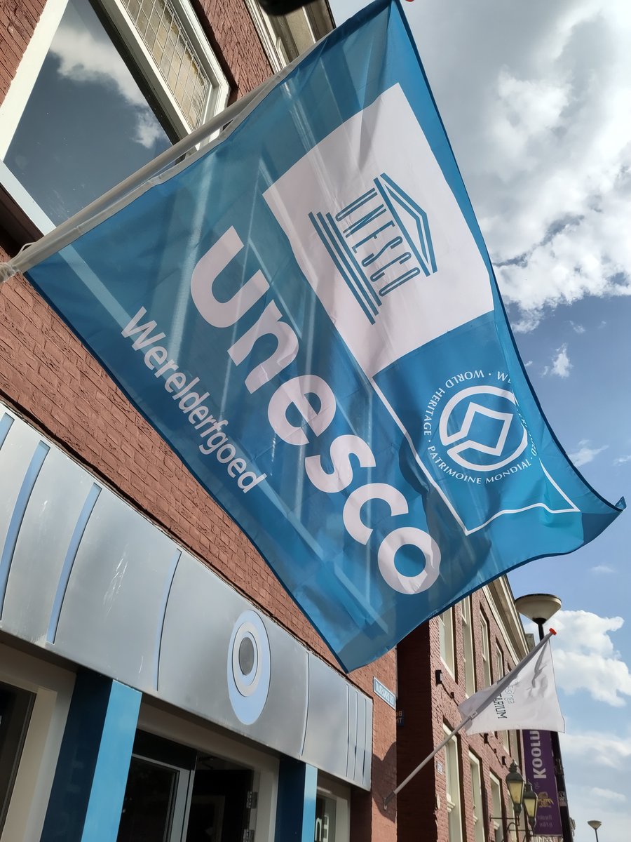 Ja! Het Eise Eisinga planetarium is officieel Unesco werelderfgoed geworden! Vanochtend nam het World Heritage Committee een positief besluit. Wij zijn trots, en heel blij met deze erkenning voor het meesterwerk van Eise Eisinga, 20 jaar na de start van het werelderfgoed-traject.