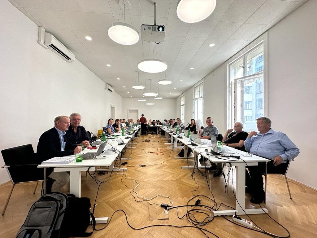 I-RESTART project meeting are gathered the 14 and 15 September for the 1st Partners' Meeting, hosted by @ISEKIFood and #LebensmittelVertrauenAnalysen in collaboration with @unito @DISAFA_INT Inclusive REskilling and upSkilling Toward competitive Agrifood and veterinary sector