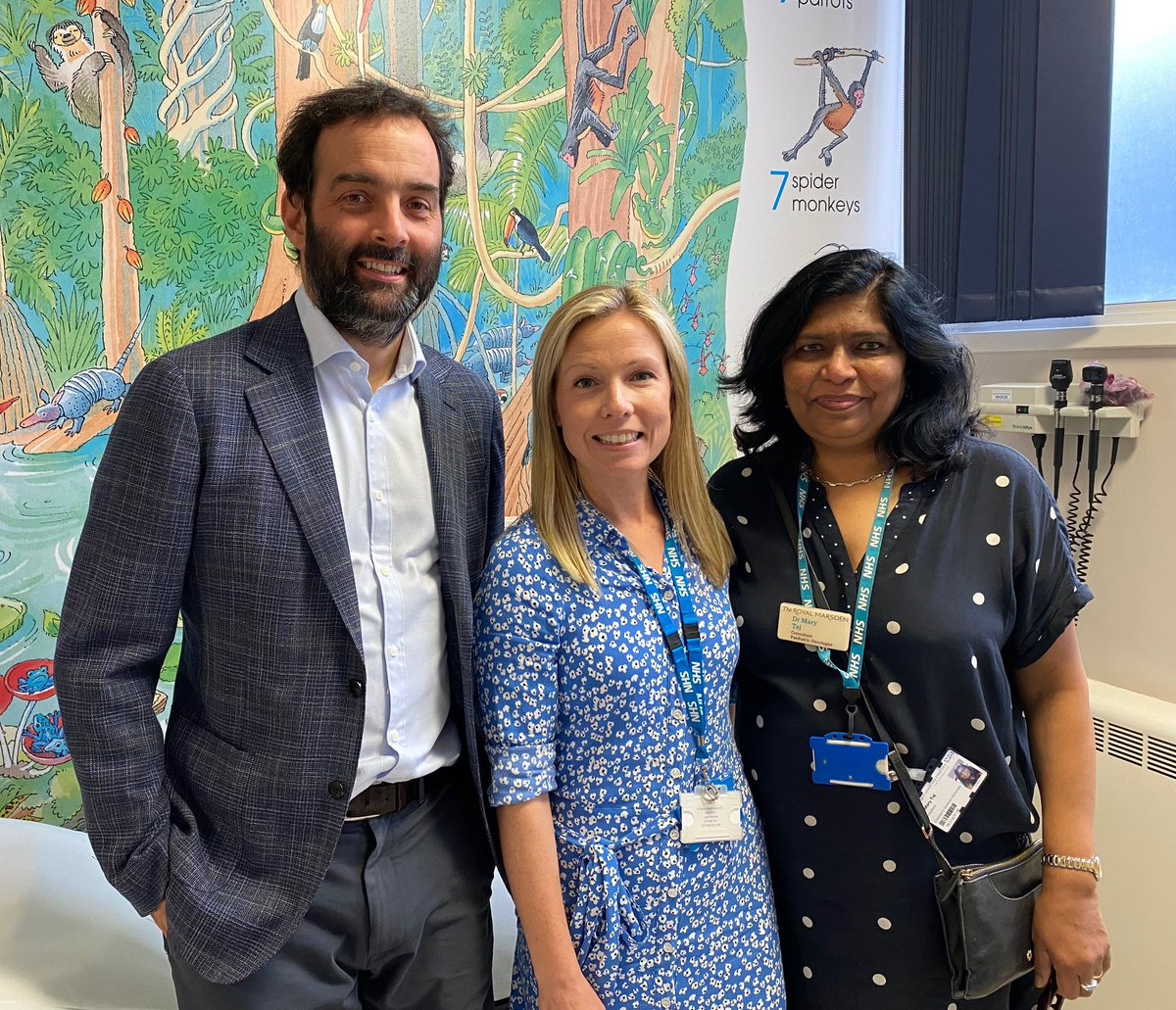 Meet Henry, Paula, and Mary! Together they are working on a CCLG #ResearchProject that aims to understand more about the long-term side effects of #radiotherapy🎗

Find out more in this week's #ResearchRoundup 👉 bit.ly/48i0mtd #CCAM