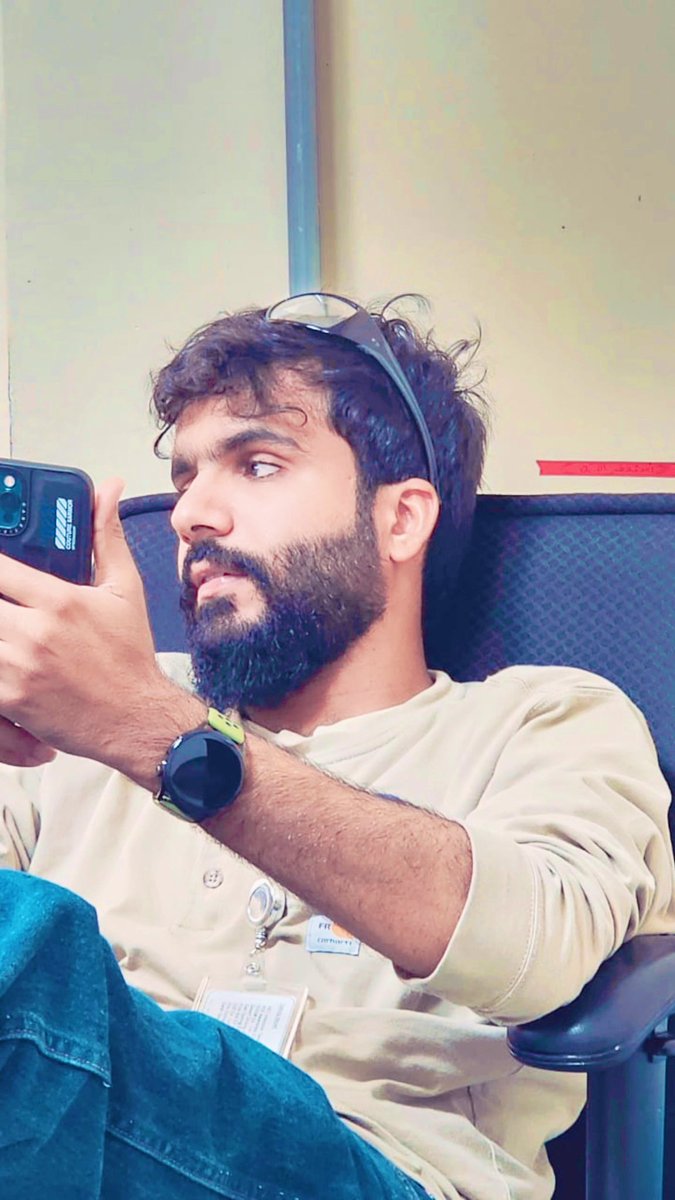 li1eq's tweet image. 🕸️🕸️