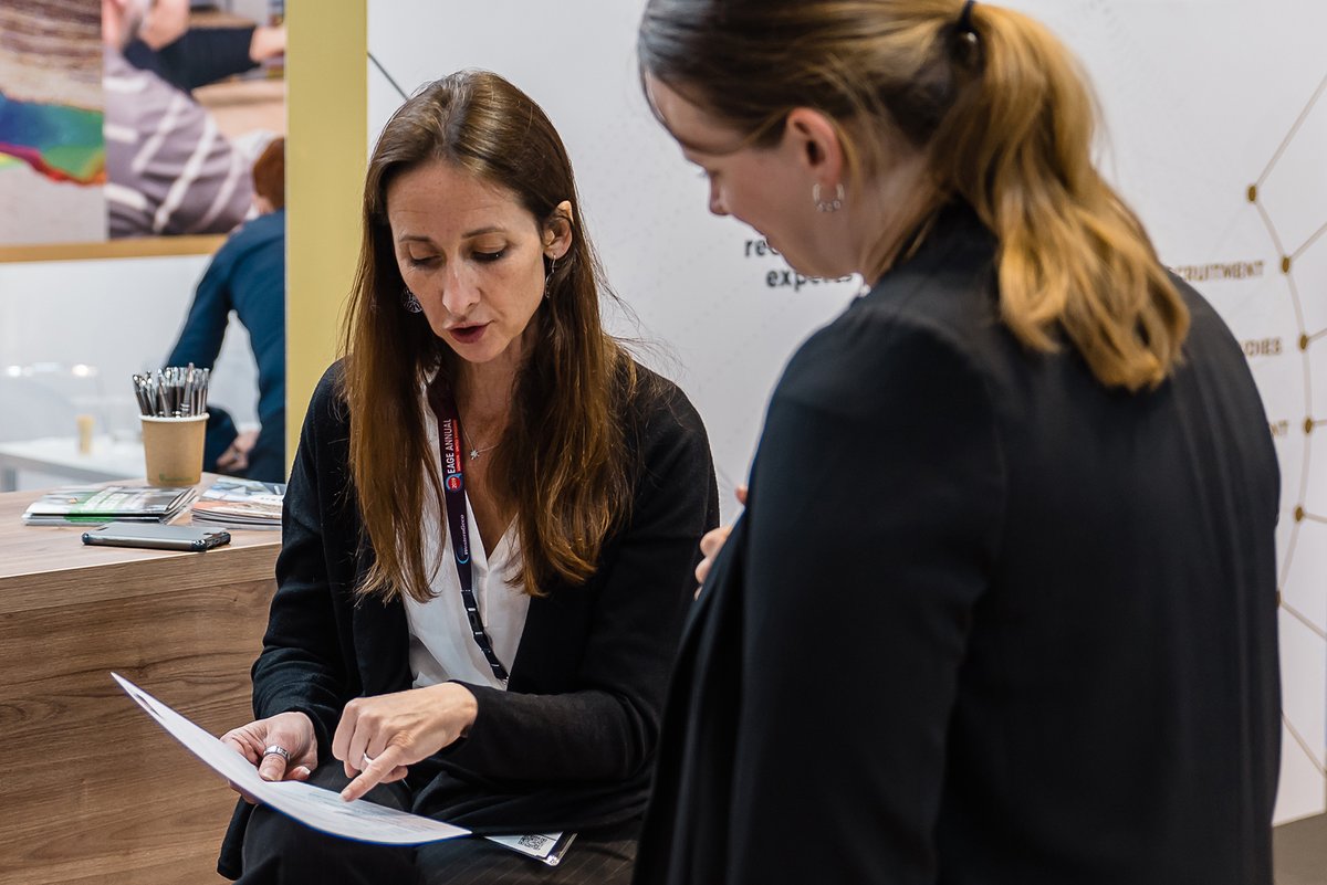 👩‍🏫 En ce mois de rentrée, CVA continue son accompagnement auprès des jeunes engagé.e.s dans des filières scientifiques et #géosciences en proposant des cours axés sur l’insertion professionnelle.
Agnes Mouëzy interviendra à : <a href="/NantesUniv/">Nantes Université</a> <a href="/ensg_geologie/">ENSG_UL</a> <a href="/ecole_terre/">Ecole et Observatoire des Sciences de la Terre</a> <a href="/RennesUniv/">Université de Rennes</a>