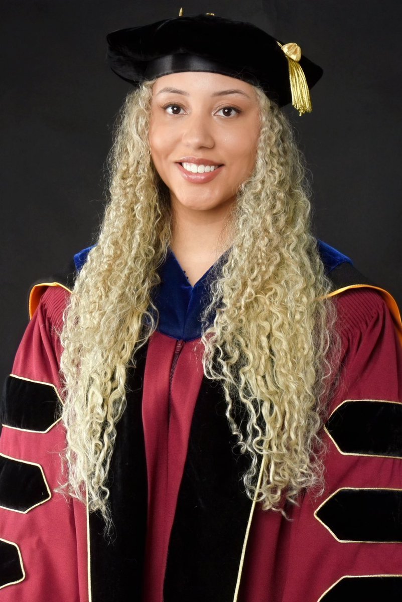 bedmondsonphd's tweet photo. I’m excited to share that I have earned my Ph.D. in Business Administration from the Work and Organizations department of the Carlson School of Management at the University of Minnesota! 🥳🥳🥳 

Proud August 2023 graduate! 

I will miss you all at @csom_phd! https://t.co/31vZKmIqQp