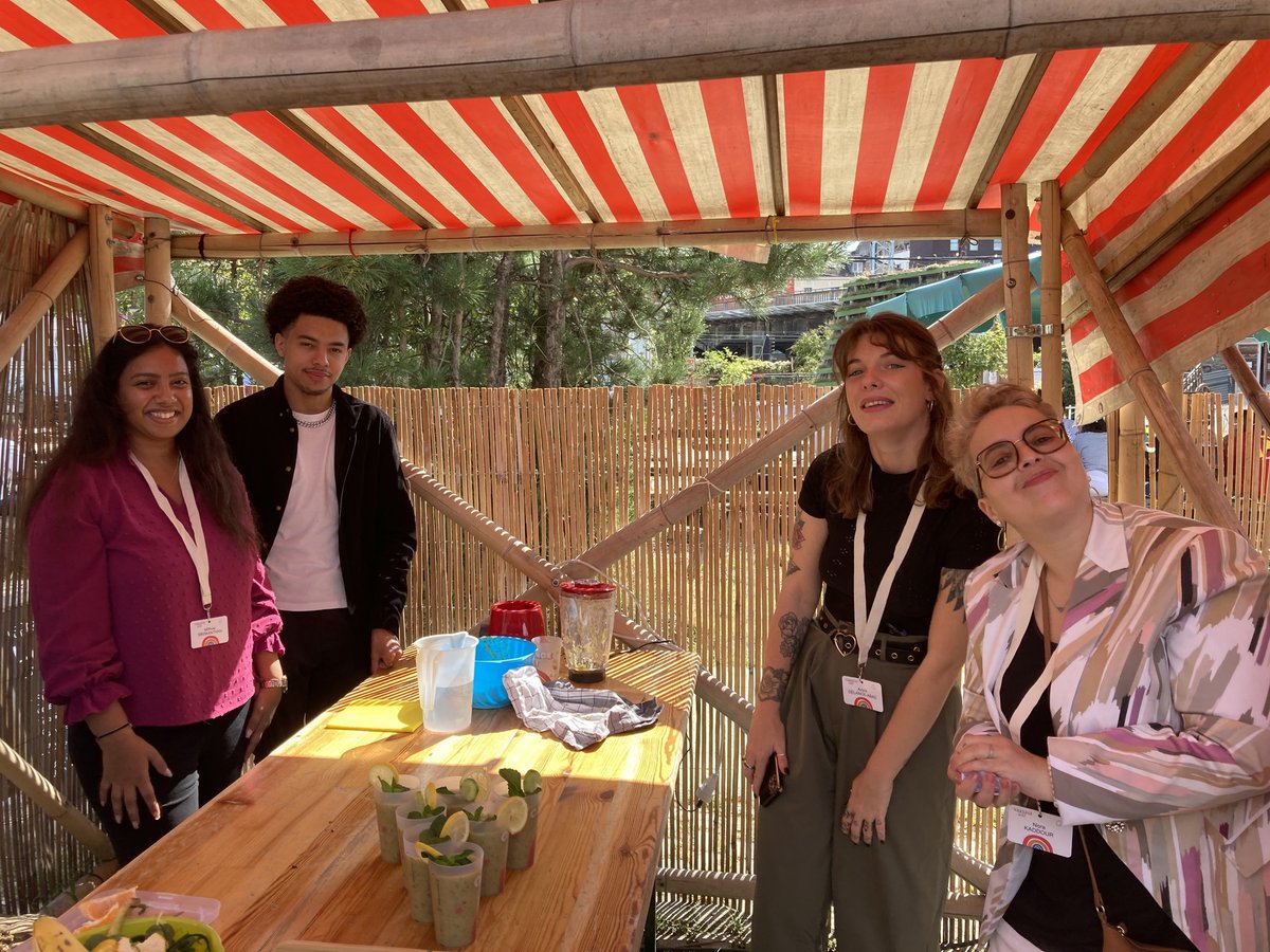 GaranceMutuelle's tweet photo. 👏Près de 10.000€ ont été collectés par les collaborateurs de GARANCE pour @LENVOLAsso #LesRestosDuCoeur @APEnvironnement lors de notre Festival #RSE. Une journée à @LaCiteFertile placée sous le signe de la bienveillance et de l'engagement🌍#AujourdhuiPourDemain https://t.co/pZhmKFocmo