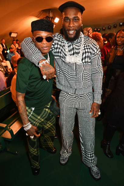 Wizkid and Burna Boy at Burberry Show during London Fashion Week.

#Alicemagng #AliceMag Wizkid Burnaboy London Fashionshow Bigwiz #londonstreets #justice4mohbad Imole Mohbad Khaid Naira Marley