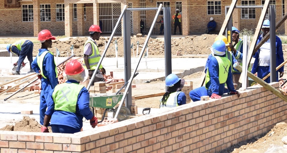 arclamackug's tweet photo. Shaping the future of education with @arcmarkug!
Elevate your school infrastructure with our cutting-edge building & architectural engineering solutions
π€0708819961 / 0394824031, Let's create inspiring spaces for learning and growth.
#SchoolArchitecture #ArcMarkUG https://t.co/VojEjU6PK2