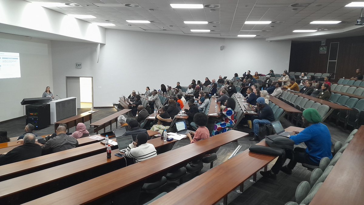 Vicus vd Merwe #socialmediamarketing tweet media