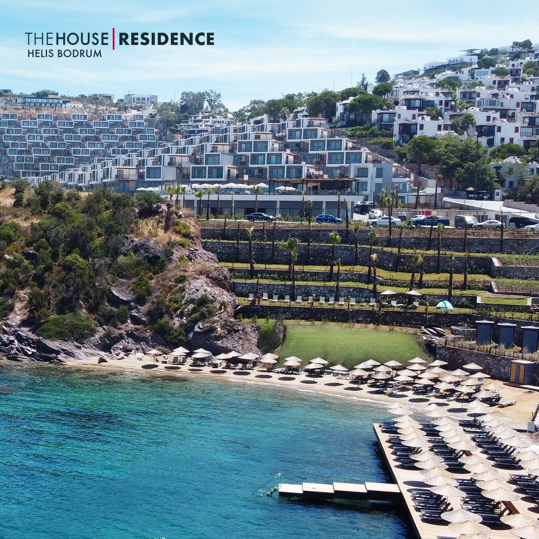 helisbodrum's tweet photo. The House Residence Helis Bodrum’da ailenizle bir arada harika anılar biriktirip eğlenceli dakikalar geçirecek, kendinizi hiç olmadığı kadar özel hissedeceksiniz!

#TheHouseResidenceHelisBodrum #HelisTopluluğu #HelisLifeStyle #Bodrum #yeninesilyazevi #nextgenerationsummerhouse https://t.co/920pnC5QZd