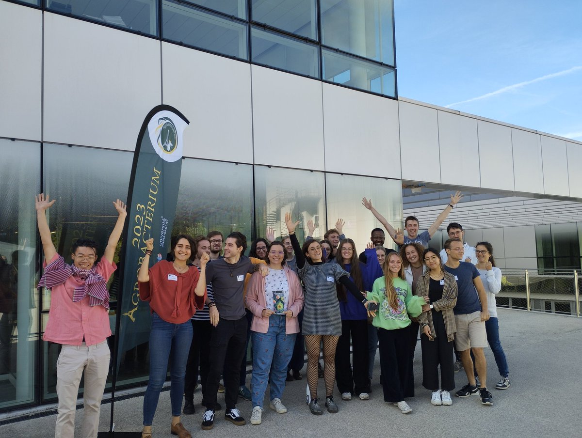 Today we welcome Life Sciences and Health/ Biosphera Master2 students from  <a href="/SPS_Plant_Sci/">Saclay Plant Sciences (SPS)</a>. The goal of this partnership with <a href="/UnivParisSaclay/">Université Paris-Saclay</a> is to encourage students to explore the professional world of life sciences. <a href="/I2BCParisSaclay/">I2BC Paris-Saclay</a>