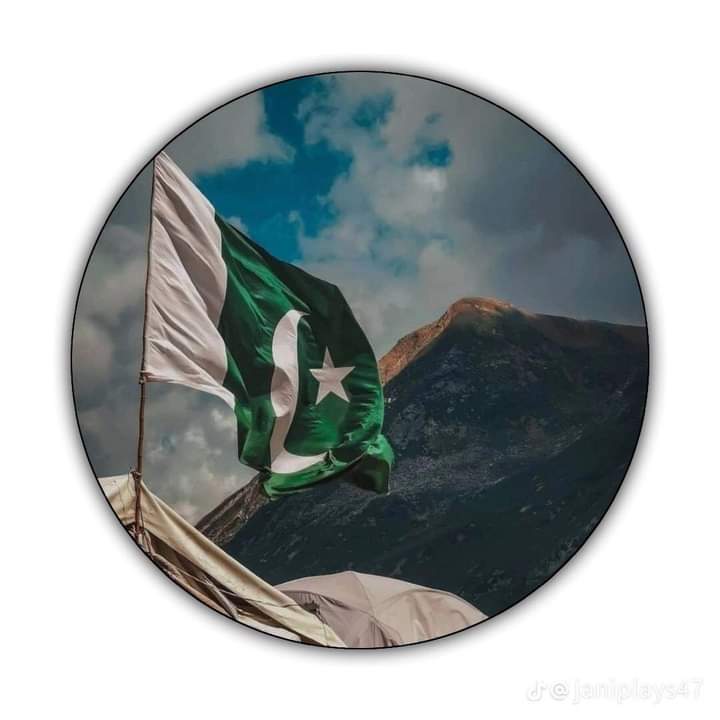 Khamandass's tweet photo. #NewProfilePic https://t.co/OliSwuo2oQ