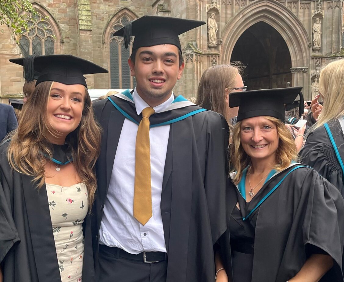 🏅🍾Congratulations to Emily, Harry and Deborah - 3 of our Trainees who graduated from Worcester University after completing their PGSEC qualification <a href="/UWPGSEC/">University of Worcester - PGCE Secondary course</a>  @worcester_uni #traintoteach