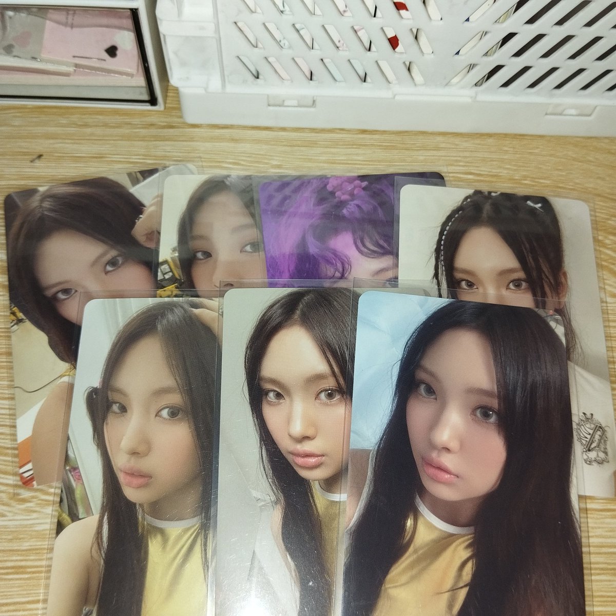 tinxjj's tweet photo. ִֶָ 𖦹 ˙˖ 📓🎧 >> #mailz4tin

💌: @yarjne

I already received hyein wev set and ppg! tysm for packing it secured and safely! till our next transaction~ \⁠(⁠ϋ⁠)⁠/⁠♩

#fromyarjne https://t.co/7l0QHA27Wr