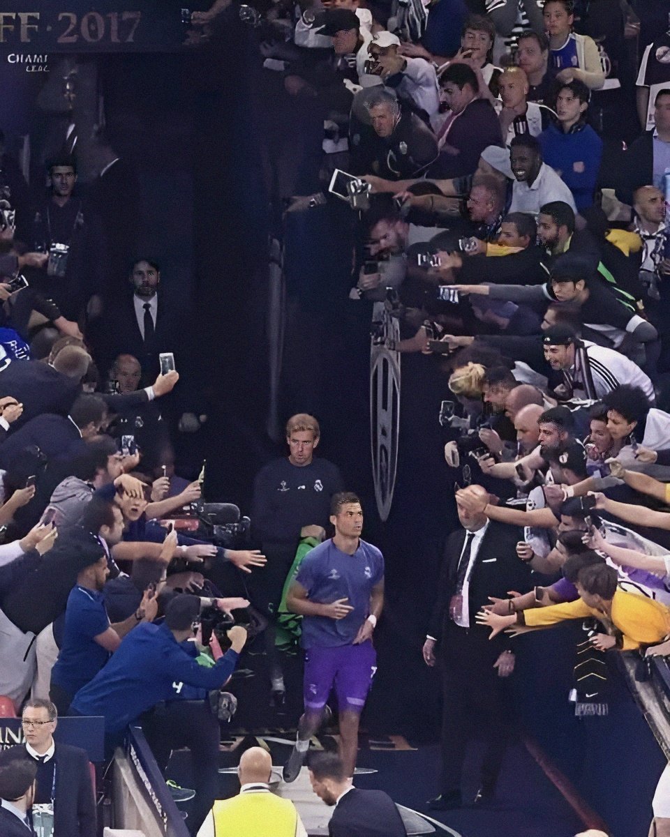 Gaetan Tout Simple. tweet media