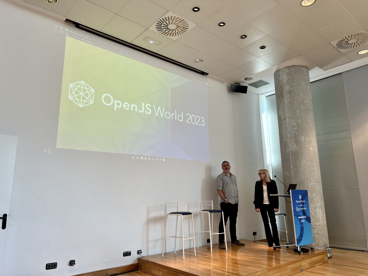 Kicking off OpenJS World in Spain with Executive Director @rginn206 and CPC Chair @joe_sepi! We'll be at Open Source Summit today + tomorrow with some great talks from our community members. Join us in room 5H or virtually 💙 hubs.la/Q022GfyQ0