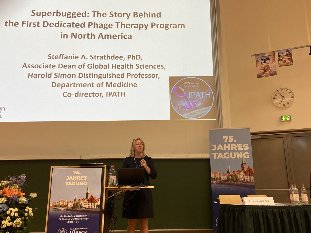 chngin_the_wrld's tweet photo. Very honored to be named Lecturer of the Year by the society of #microbiology in #Germany.  #DGHM2023 #Lubeck https://t.co/tzkdx4Nq58