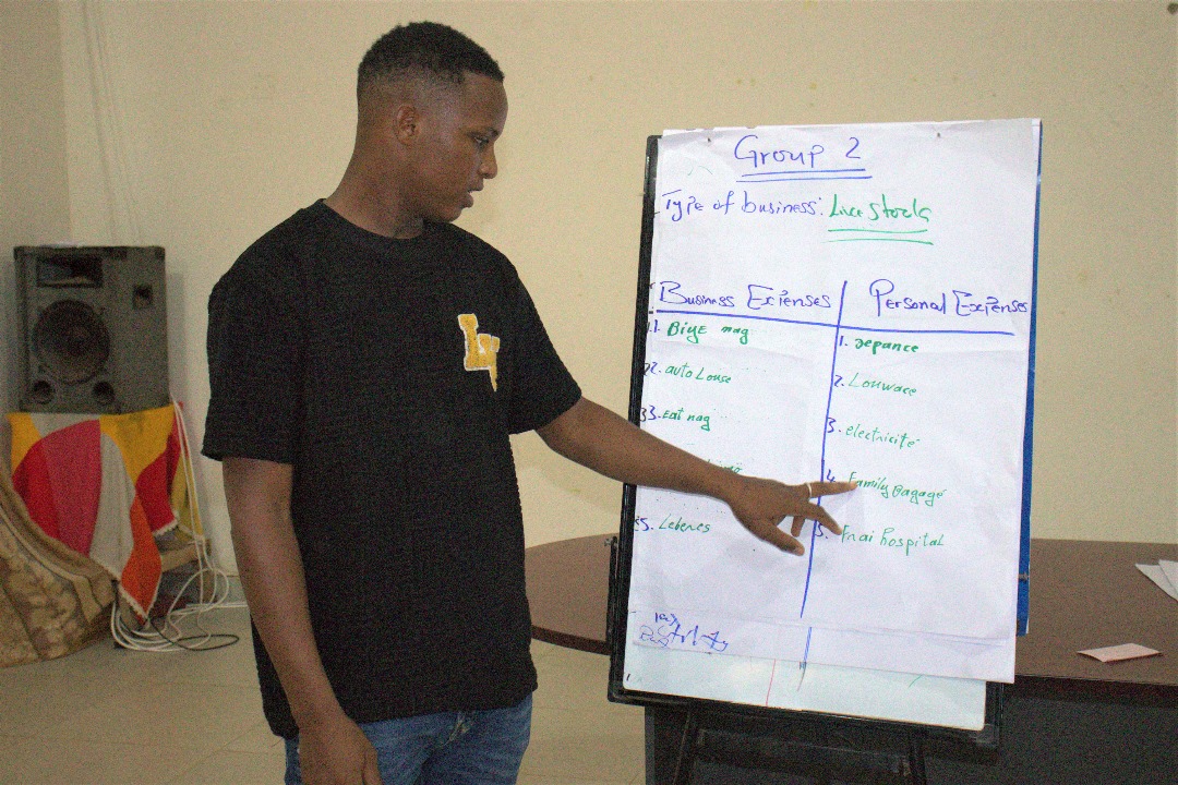 Throwing it back to when our migrant entrepreneurs did some amazing business entity recaps during our past training sessions! Reflecting on their journey and building for an even brighter future. Stay inspired by their determination! #EntrepreneurshipJourney #MigrantEntrepreneurs