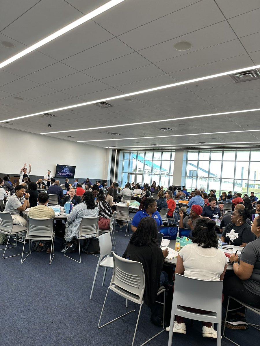 TamikaBartley's tweet photo. @SheldonISD 1st “Across Contents” Small Group Instruction Professional Development. The hope is to create focused learning through linking vertically for progressive movement with teachers and students. #AllContents #Secondary #SmallGroupInstruction #TakingSteps https://t.co/d6bxGnB2yR