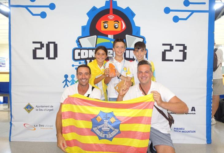 ibsteam_caib's tweet photo. Volem donar l'enhorabona als alumnes i docents del CEIP Àngel Ruiz i Pablo des Castell que van guanyar la fase nacional de l'olimpíada de robòtica.
Compartim amb vosaltres la notícia del diari @esdiarimenorca
https://t.co/7DG81M0q4O
#graciesdocents @wrobotoes
@EDUN_IB https://t.co/NZQWyEFmgB