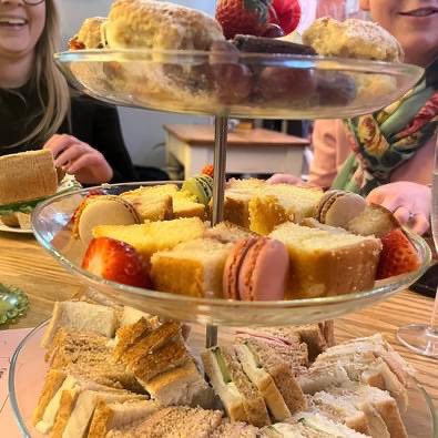 We’re back with more business networking this Thursday! All businesses welcome, just sign up below to enjoy an evening of informal networking with great food &amp; drink! 👇
eventbrite.co.uk/e/melton-busin…
#melton #business #networking #meltonmowbray