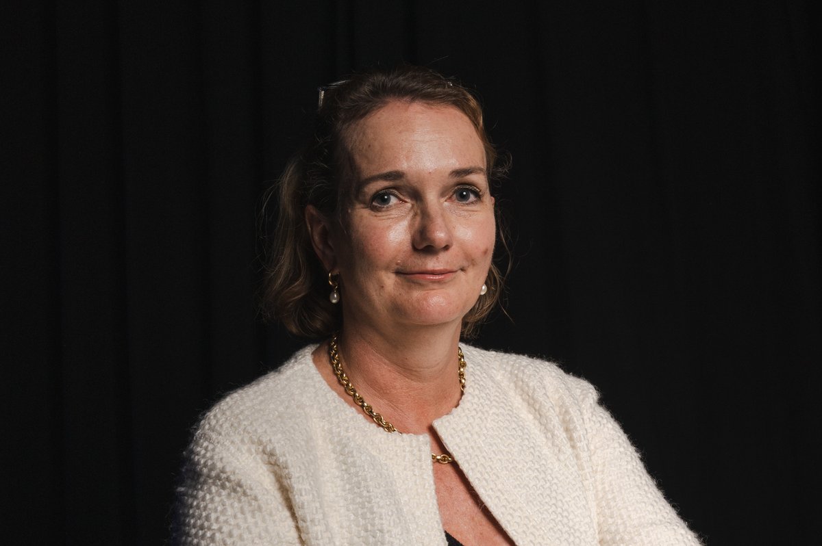 Der Stiftungsrat @bosellimarco <a href="/serminfaki/">Sermîn Faki</a> @riccarda66 @danielwechlin @britschgihannes hat die profilierte Journalistin Christina Neuhaus <a href="/NZZSchweiz/">NZZ Schweiz</a> zur Jurypräsidentin des Zürcher Journalistenpreises <a href="/ZJPreis/">Zürcher Journalistenpreis (ZJP)</a> gewählt. Herzliche Gratulation!