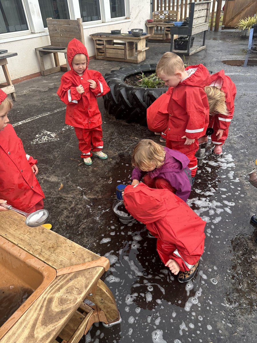 GabrielNursery1's tweet image. Pitter, patter raindrops, I'm all wet, I'm all wet! One puddle, two puddles made by the rain. Three puddles, four puddles, down in the lane.

#SHINE #Autumn #puddlefun #welovetherain