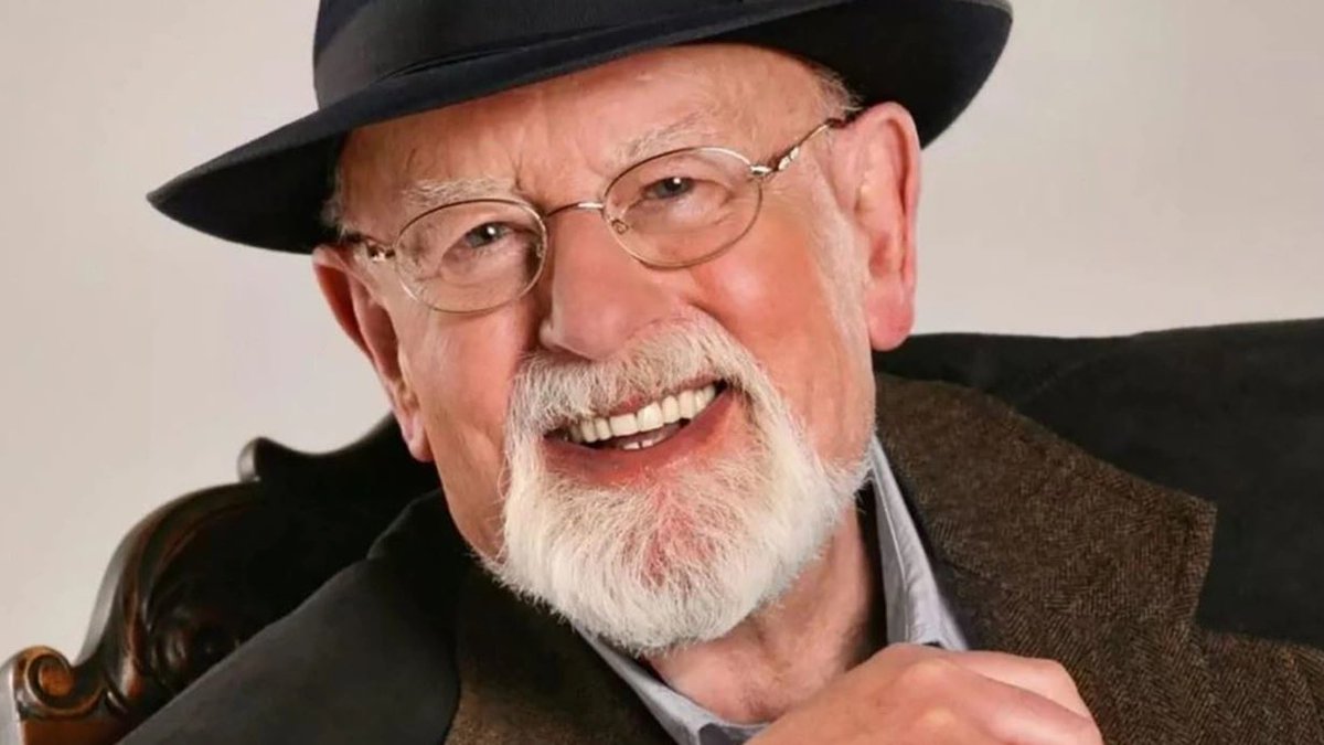 Kenya doğumlu Britanyalı folk şarkıcısı Roger Whittaker, 87 yaşında hayatını kaybetti.