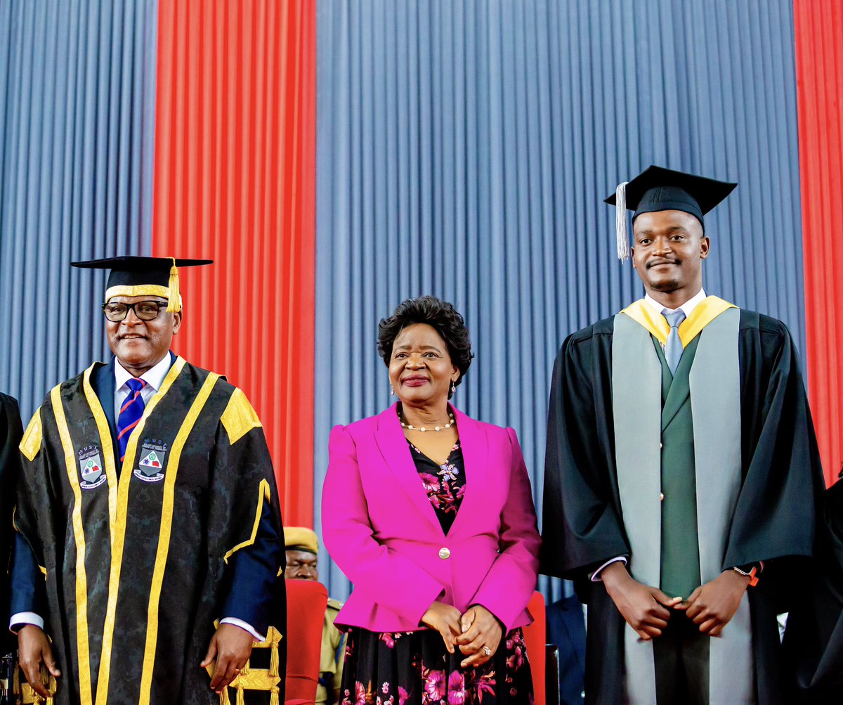 Ryan🃏 tweet media